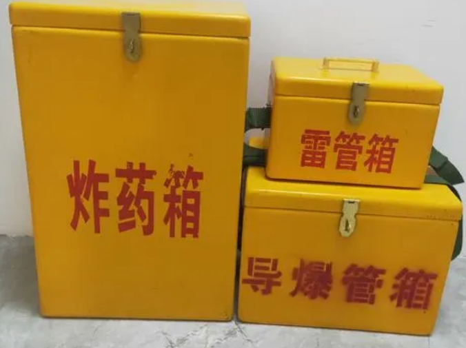 镇沅玻璃钢雷管箱的适用范围